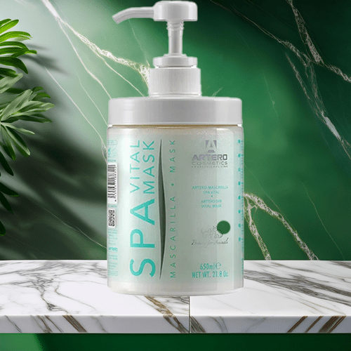 Artero Cosmetics Spa Vital Mask, a professional-grade conditioning treatment to hydrate and revitalize pet coats for a luxurious finish Artero Cosmetics Spa Vital Mask, a professional-grade conditioning treatment to hydrate and revitalize pet coats for a luxurious finish